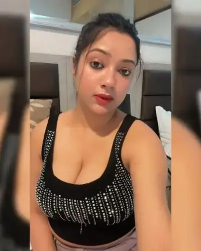 Call Girls Service Chakur