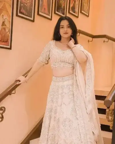 Escort Service In Chakur